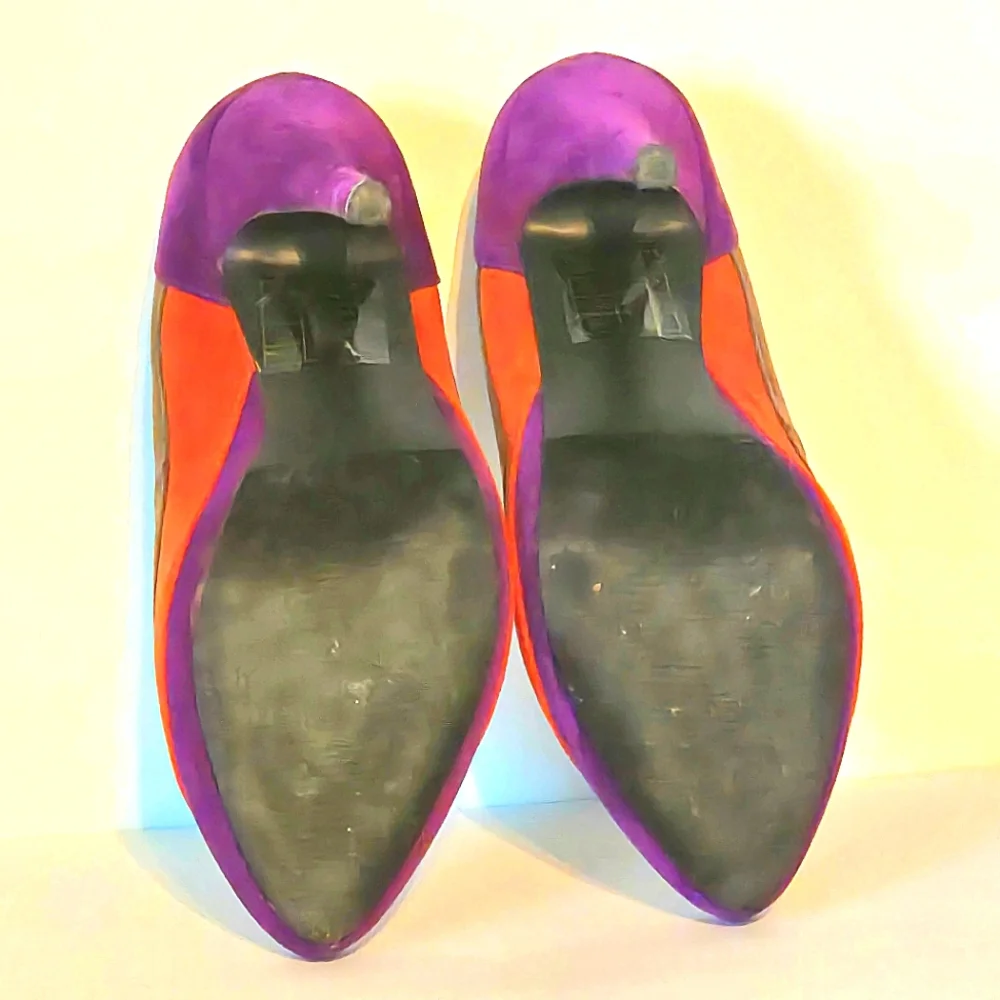 NWOT Colorblock Pumps Purple Orange & Gray Faux Suede, 4.5